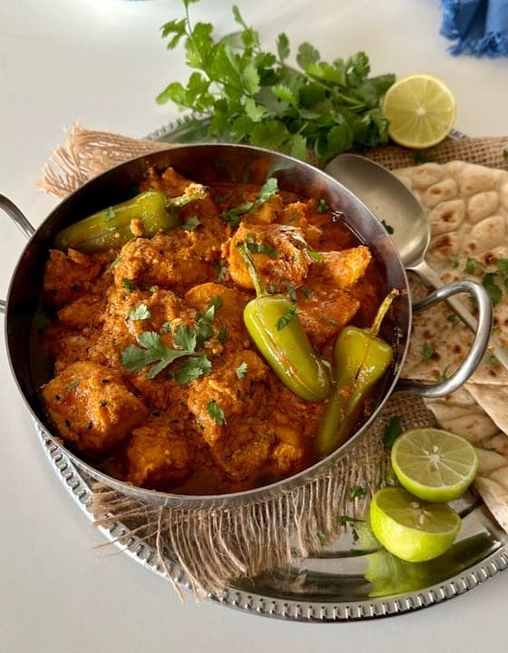 Image contains the picture of Mango Curry Chicken.